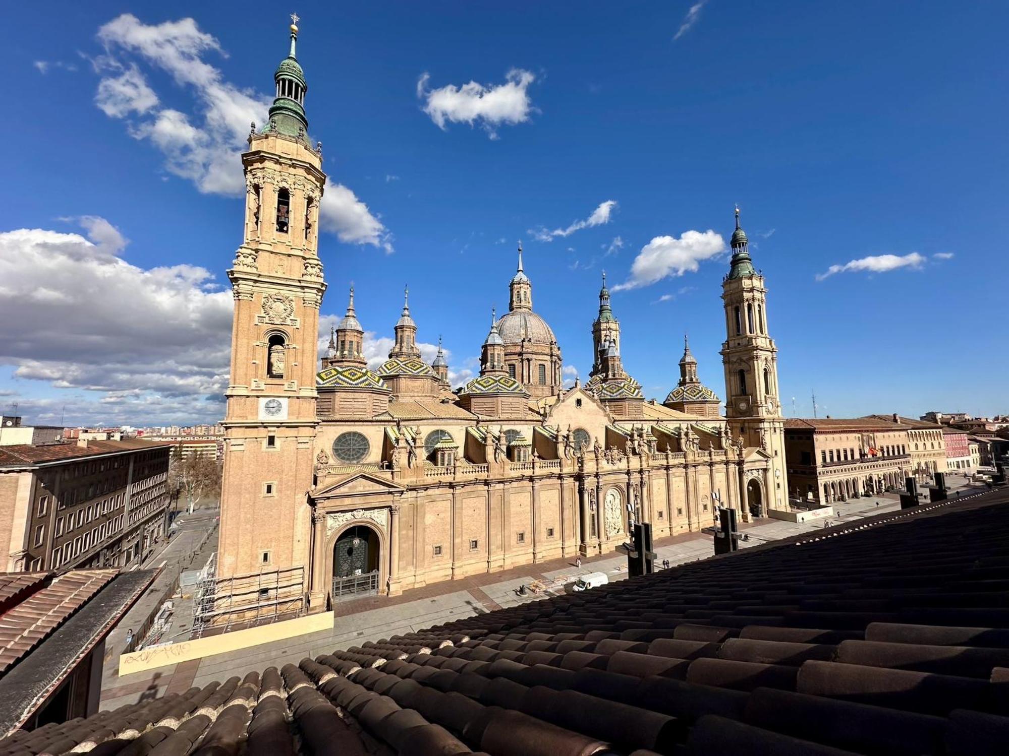 Ferienwohnung La Plaza Del Pilar Saragossa Exterior foto